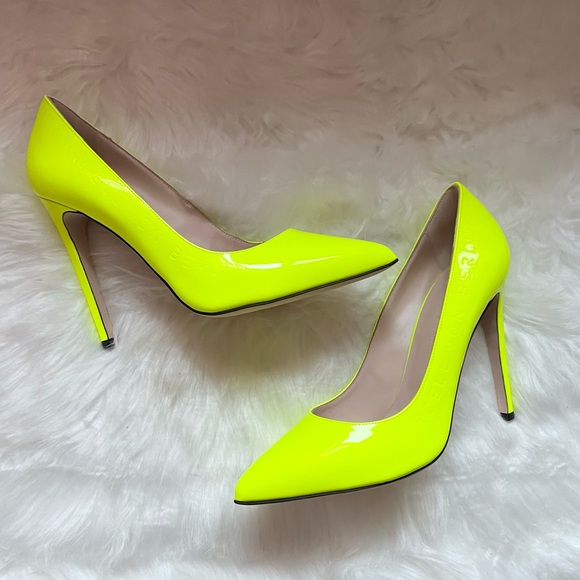 New! Extremely Rare MARCELL Von BERLIN Parent Leather Pumps in Neon Yellow - Picture 3 of 13